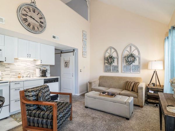 590 Abby Lane, Unit 8, Branson, MO 65616