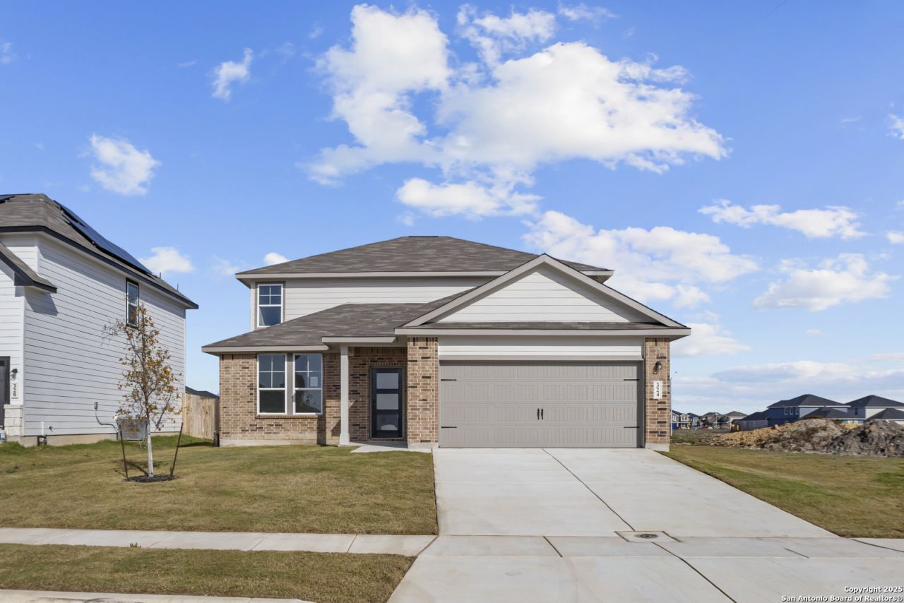 324 Jean Street, Seguin, TX 78155 Main Photo