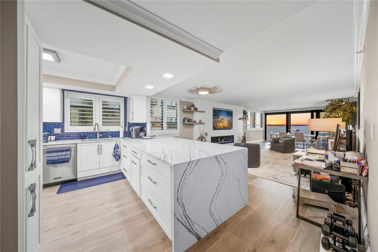 101 Sunset Drive, Unit 103, Sarasota, FL 34236 Photo