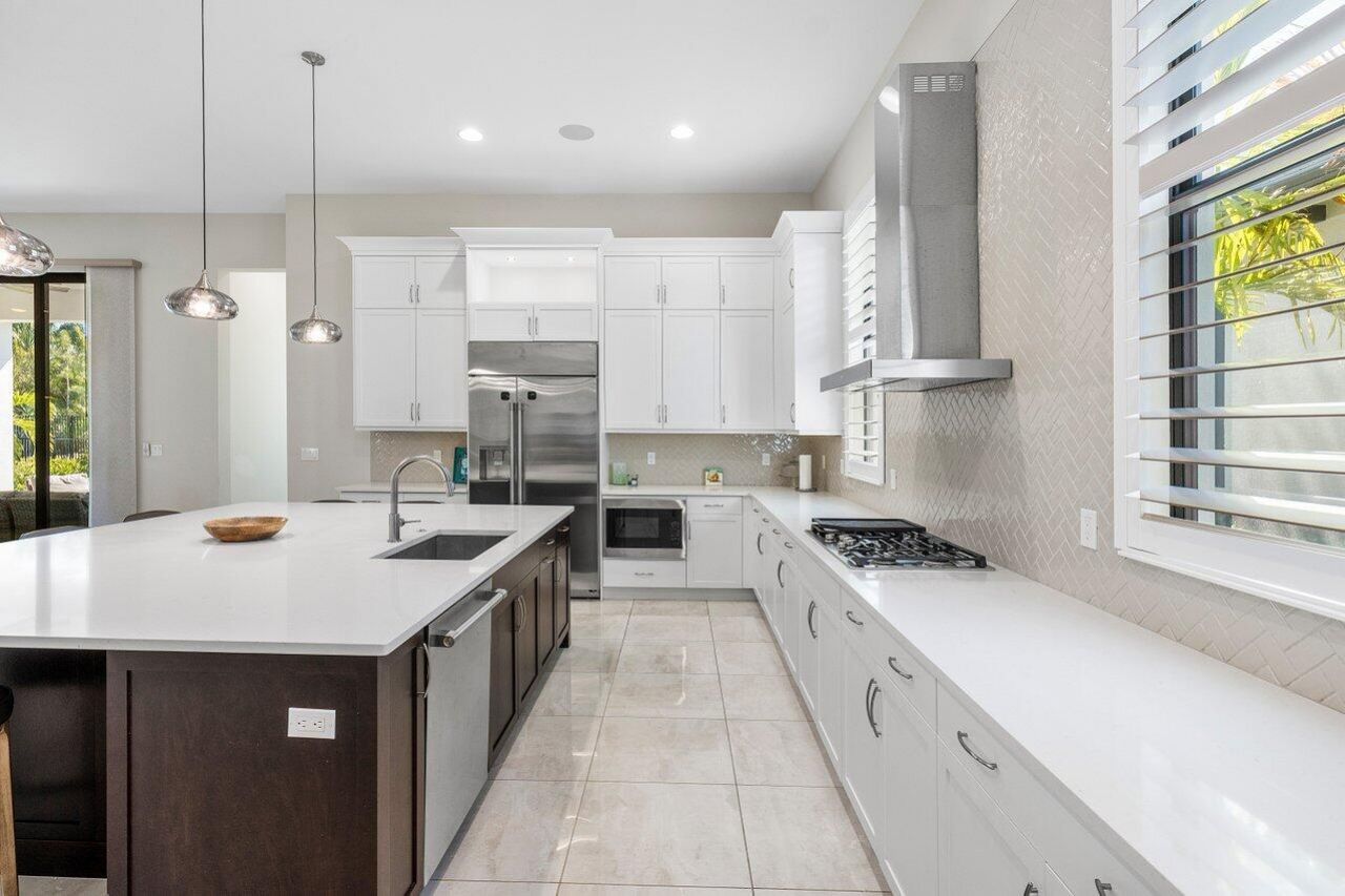 9232 Coral Isles Circle, Palm Beach Gardens, FL 33412 Photo