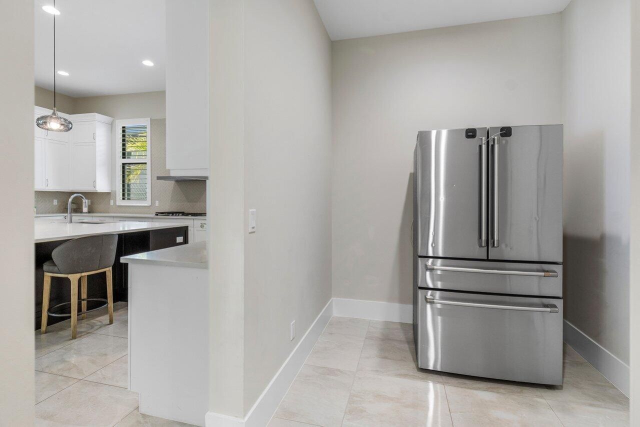 9232 Coral Isles Circle, Palm Beach Gardens, FL 33412 Photo