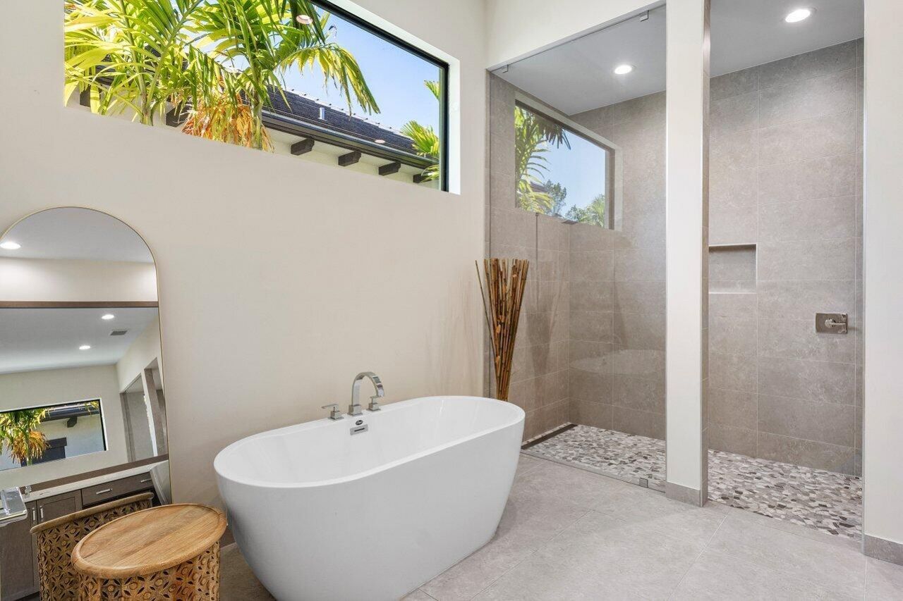 9232 Coral Isles Circle, Palm Beach Gardens, FL 33412 Photo