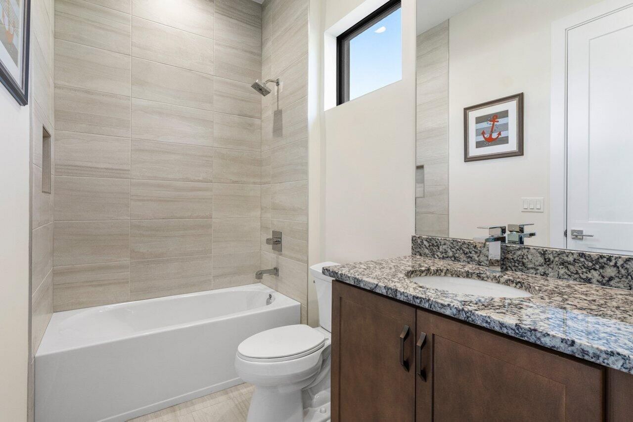 9232 Coral Isles Circle, Palm Beach Gardens, FL 33412 Photo