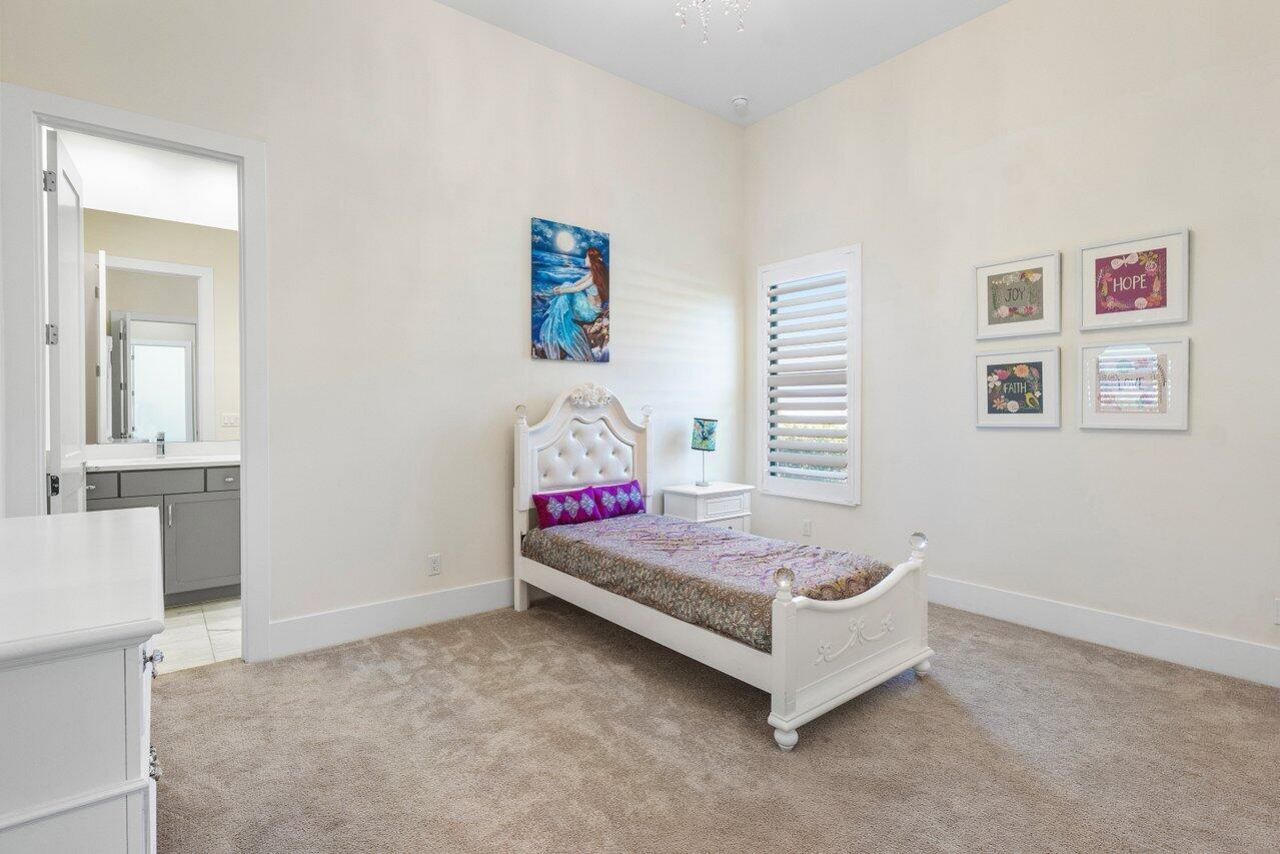 9232 Coral Isles Circle, Palm Beach Gardens, FL 33412 Photo