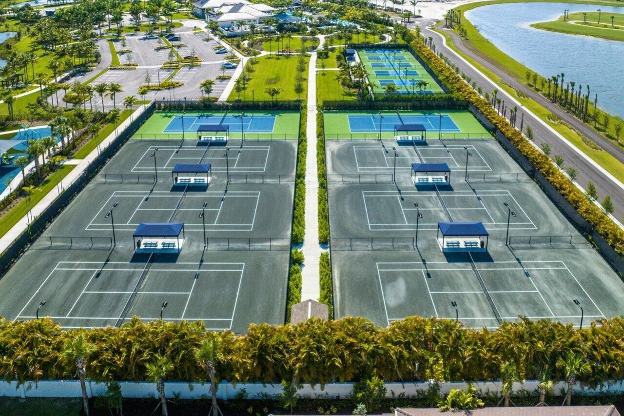 9232 Coral Isles Circle, Palm Beach Gardens, FL 33412 Photo