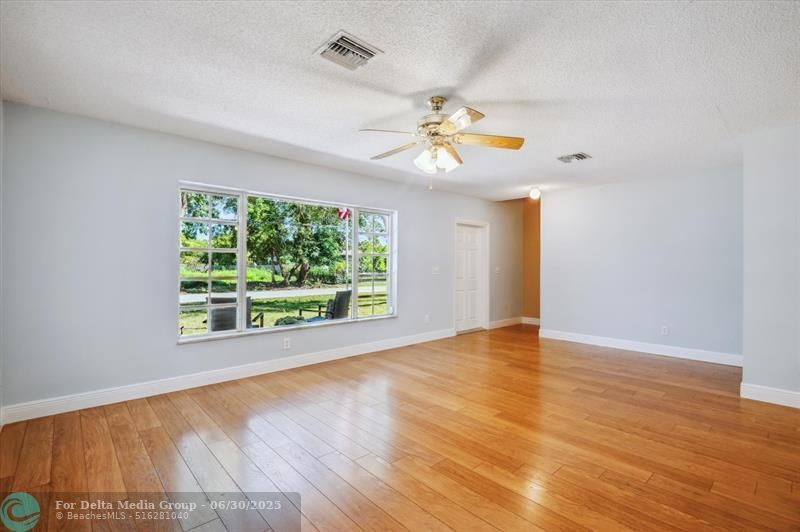 12100 NW 27th Ct, Plantation, FL 33323 Photo