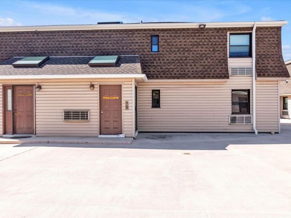 1337 Broadway, Unit L20, Hewlett, NY 11557