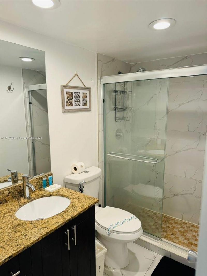 3901 S Ocean Dr, Unit 10G, Hollywood, FL 33019 Photo