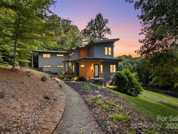 404 Amanda Drive, Mars Hill, NC 28754