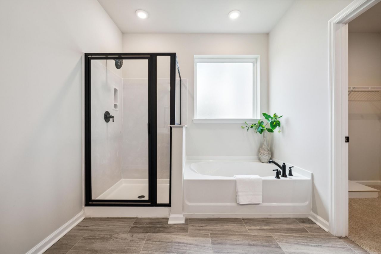 1001 Middleton Dr Drive Photo 12