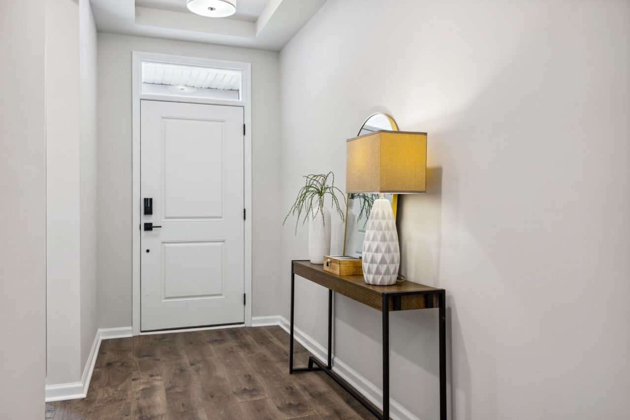 1001 Middleton Dr Drive Photo 5