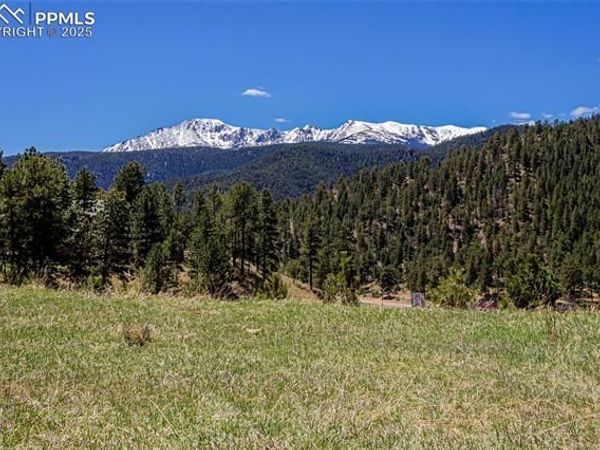 2721 Mountain Glen Court, Woodland Park, CO 80863