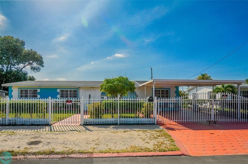 17800 NW 8th Avenue, Miami, FL 33169 Photo