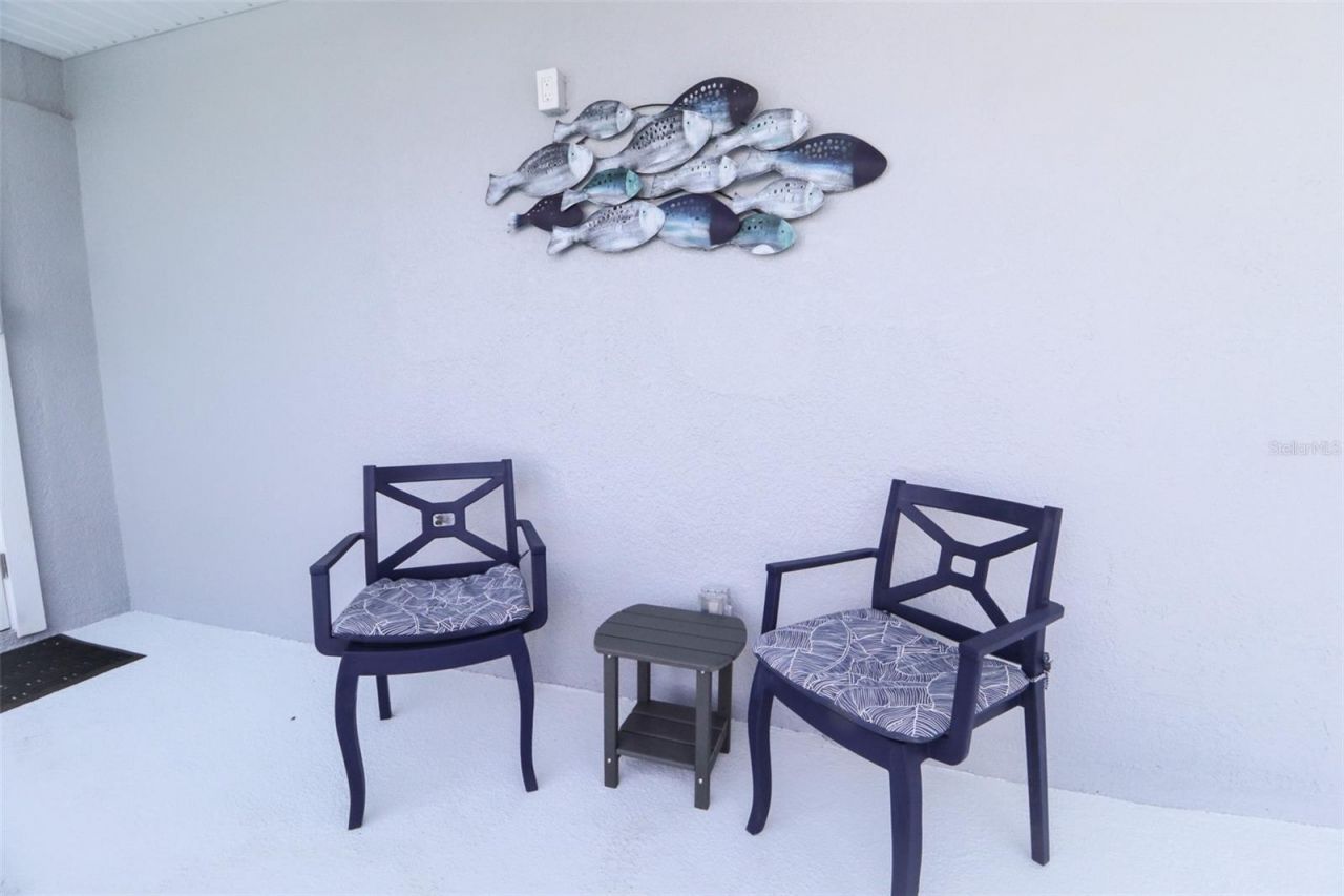 817 Blue Heron Boulevard, Ruskin, FL 33570 Photo