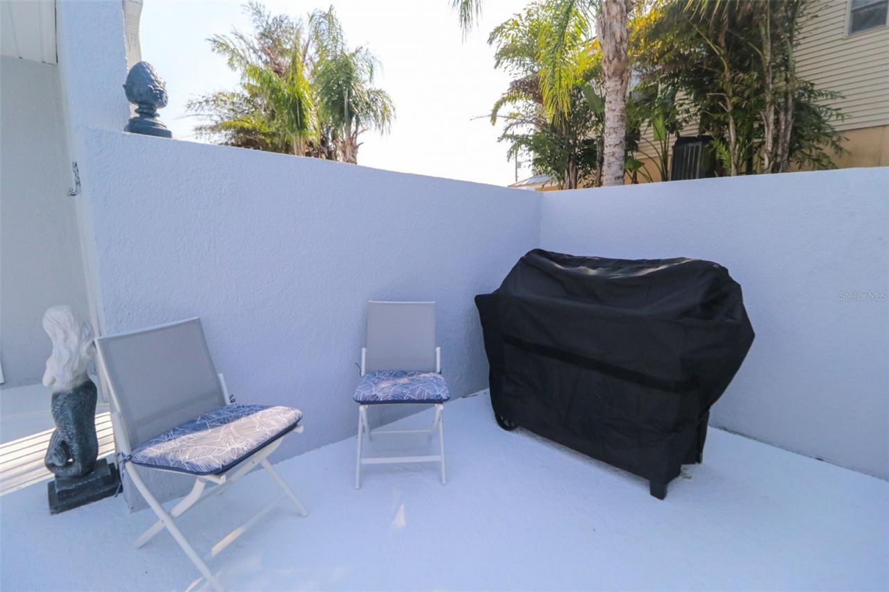 817 Blue Heron Boulevard, Ruskin, FL 33570 Photo