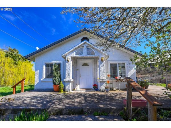 166 WHITSON LN, Myrtle Creek, OR 97457