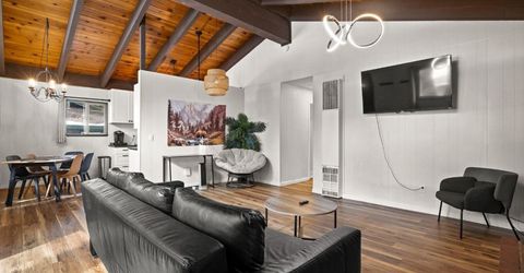 1431 Vanderhoof Road, South Lake Tahoe, CA 96150 Photo