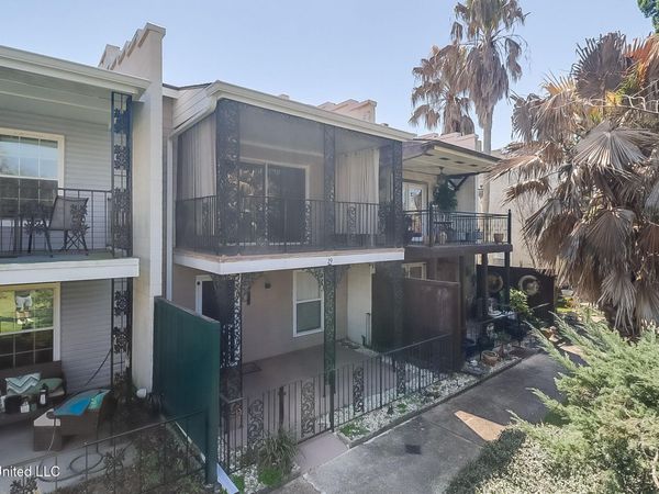 2501 Gulf Avenue, Gulfport, MS 39501