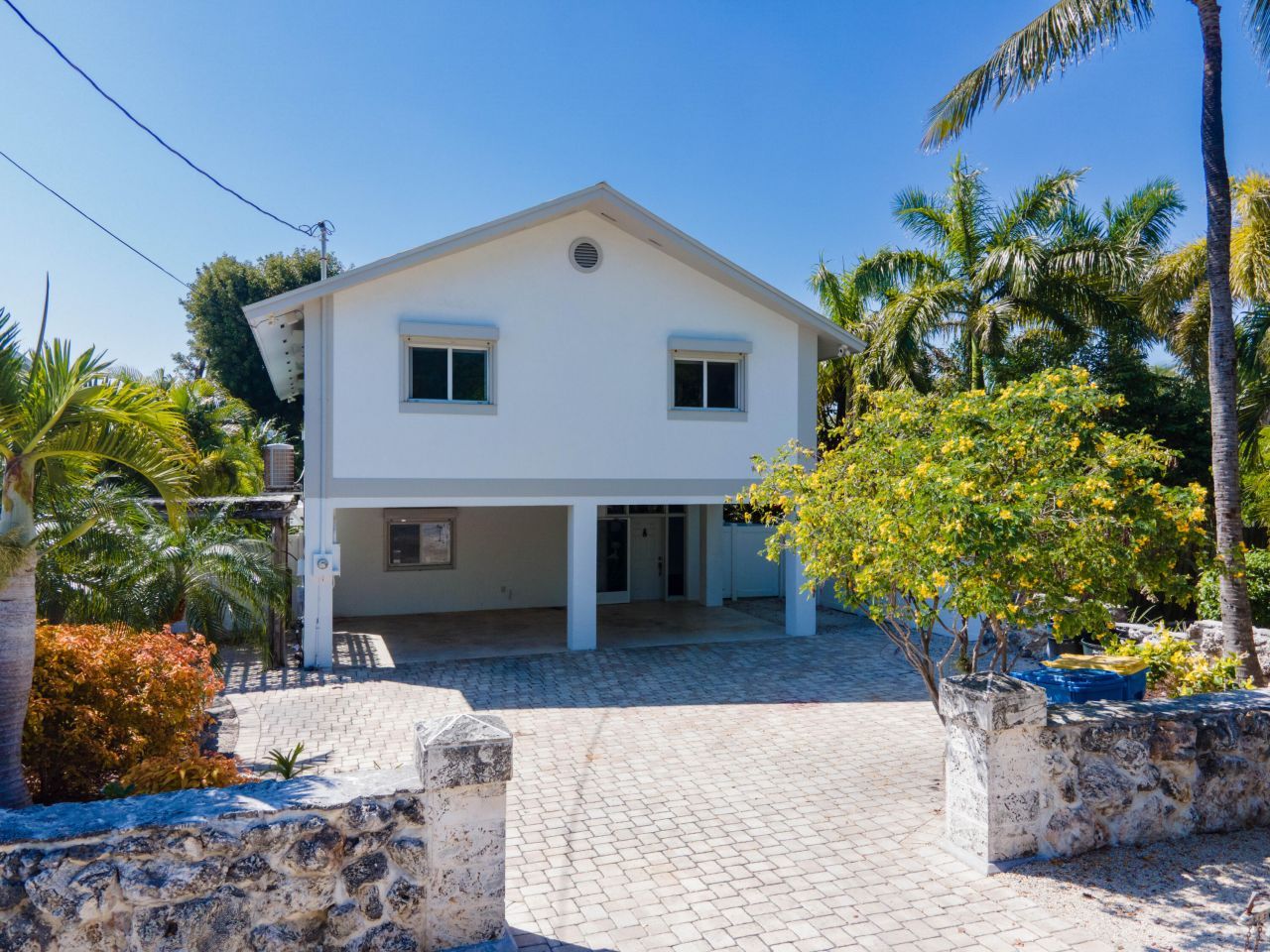 282 S Coconut Palm Boulevard, Tavernier, FL 33070 Photo