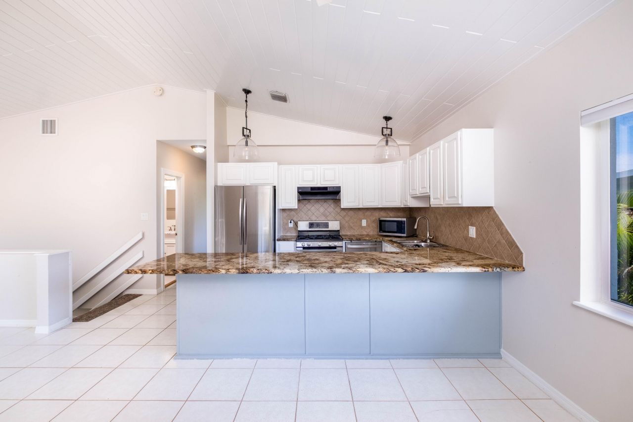 282 S Coconut Palm Boulevard, Tavernier, FL 33070 Photo