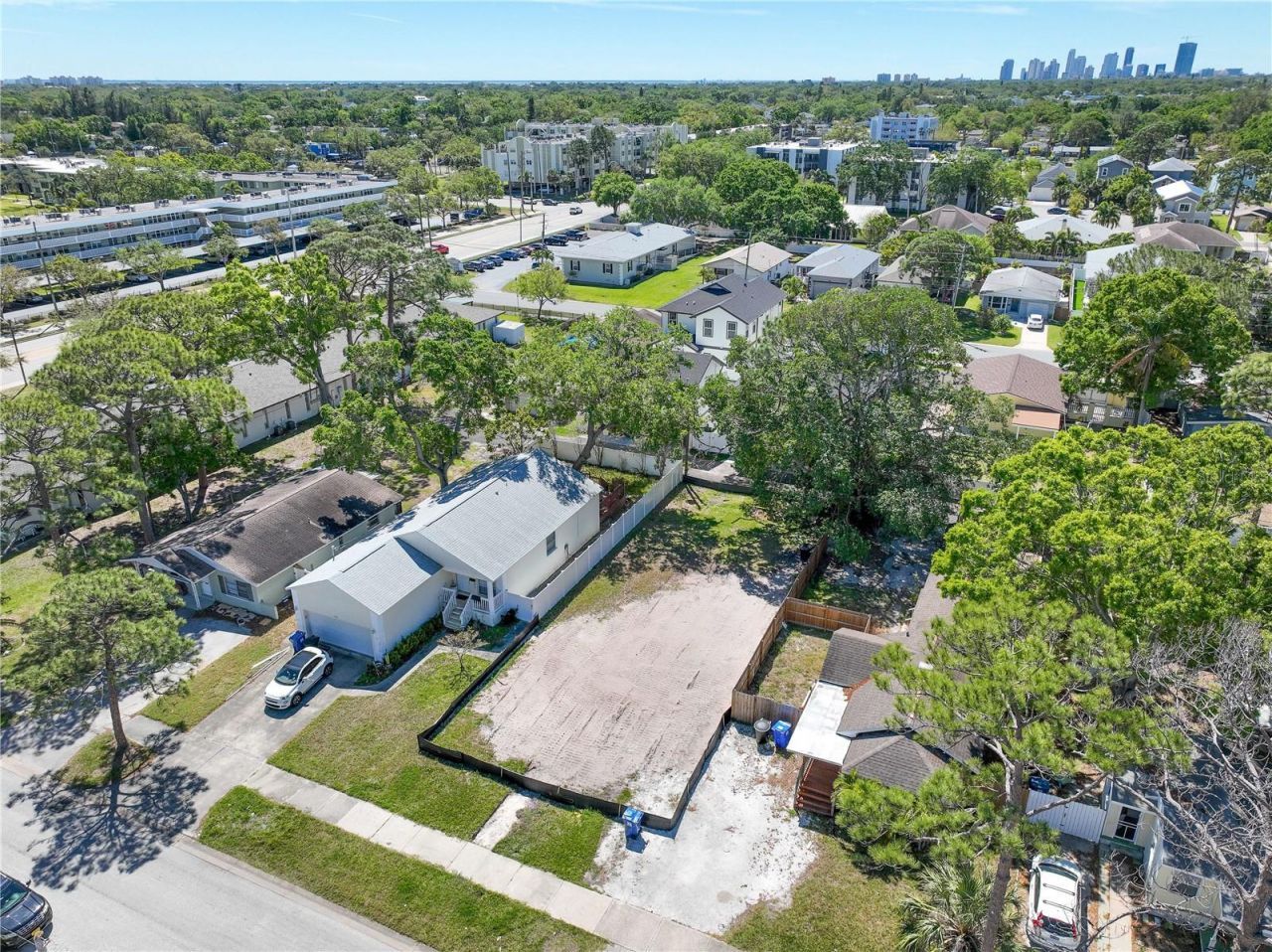 134 49th Avenue N, Saint Petersburg, FL 33703 Photo