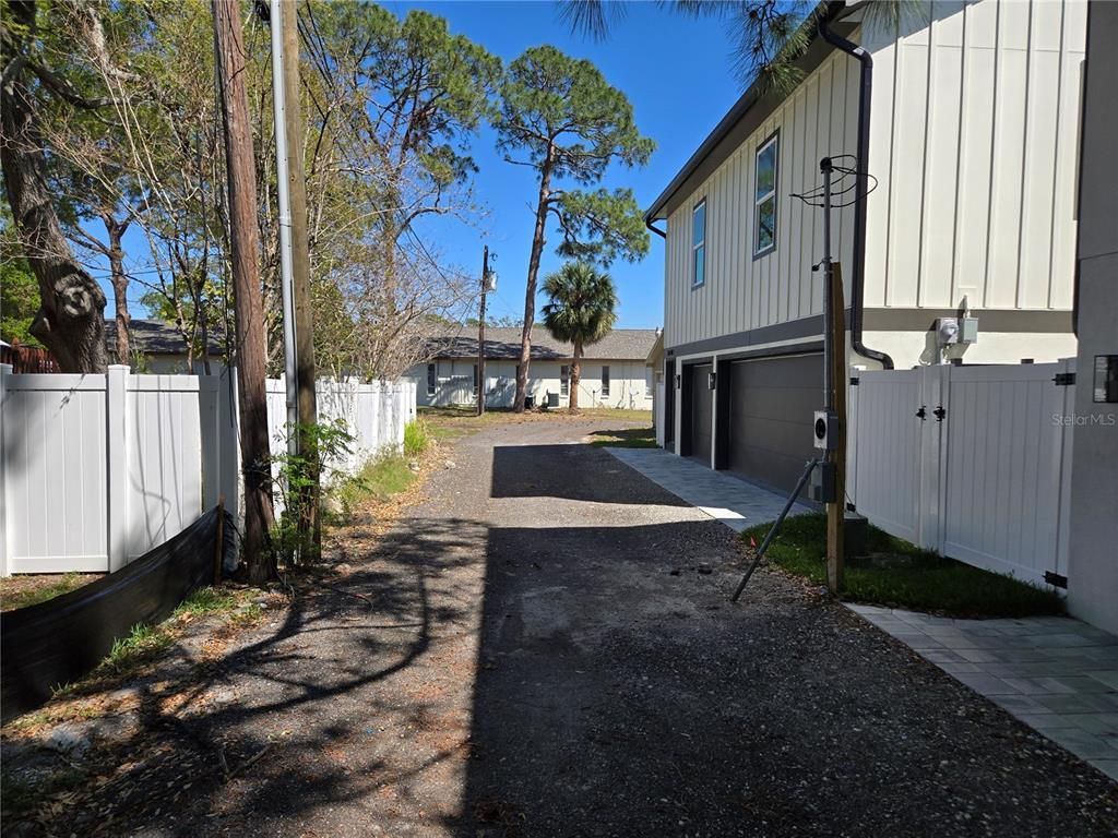 134 49th Avenue N, Saint Petersburg, FL 33703 Photo