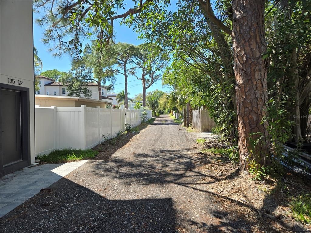 134 49th Avenue N, Saint Petersburg, FL 33703 Photo