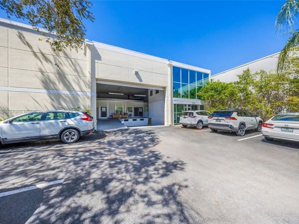 8127 NW 29th St, Unit 8127, Doral, FL 33122