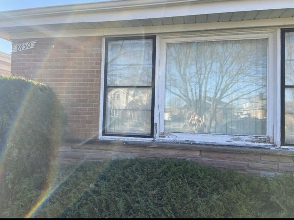 8450 Drake Avenue, Skokie, IL 60076