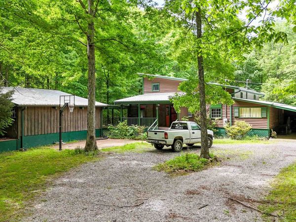 29 Myers Road, Summertown, TN 38483