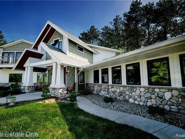 Oceola Twp, MI 48855