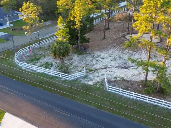 10379 THRASHER AVENUE, WEEKI WACHEE, FL 34614