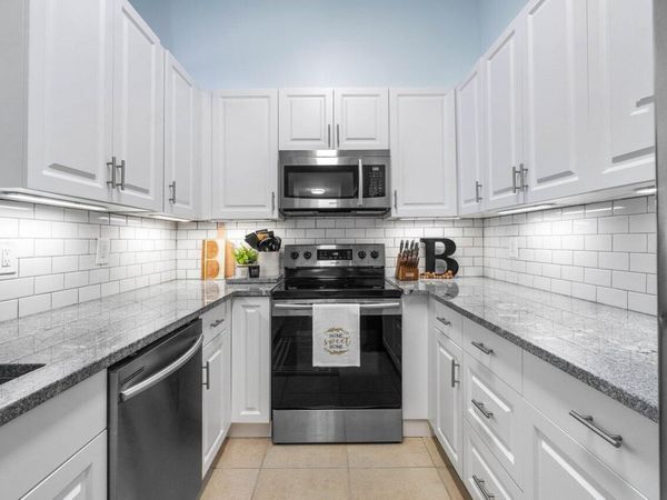 1106 Hyacinth Place, Wellington, FL 33414