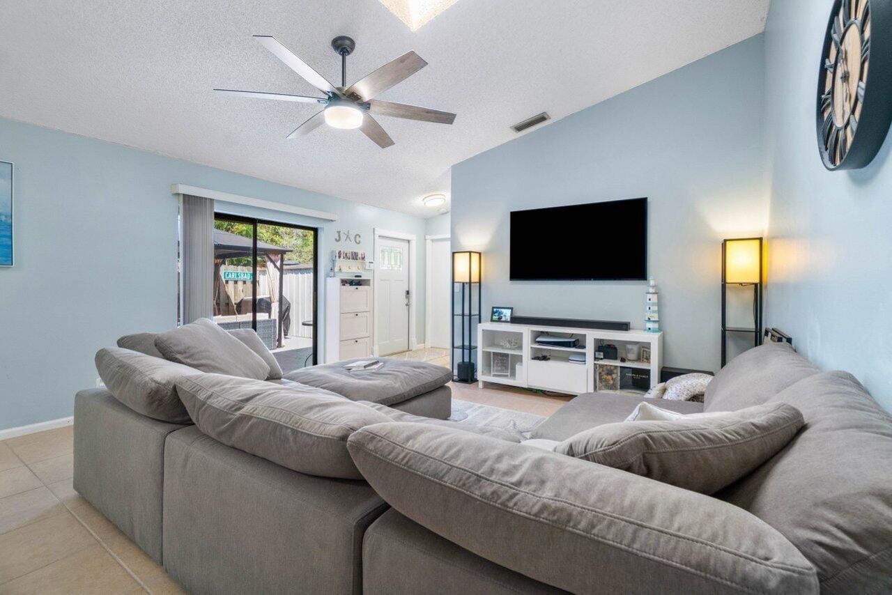 1106 Hyacinth Place, Wellington, FL 33414 Photo