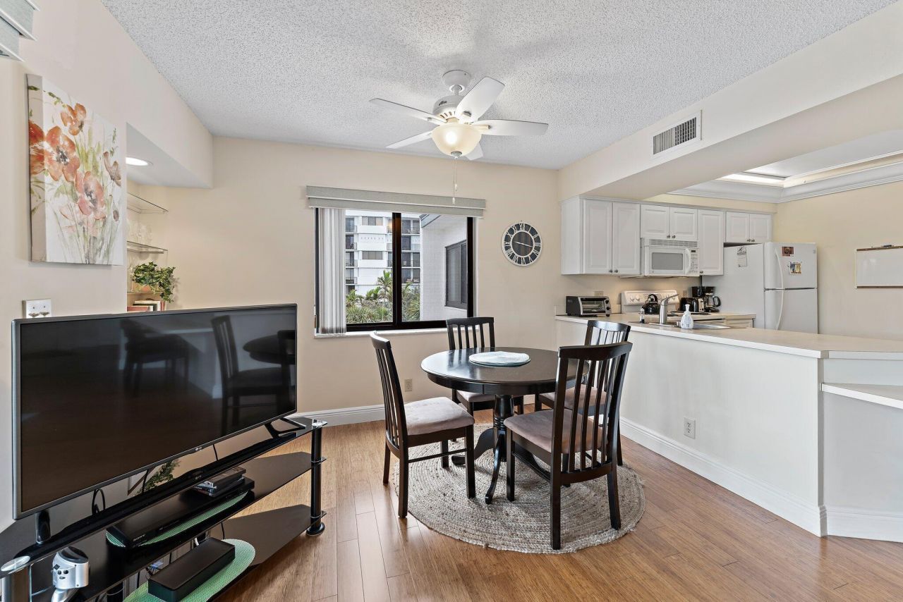 1605 S Us Highway 1, Unit B406, Jupiter, FL 33477 Photo