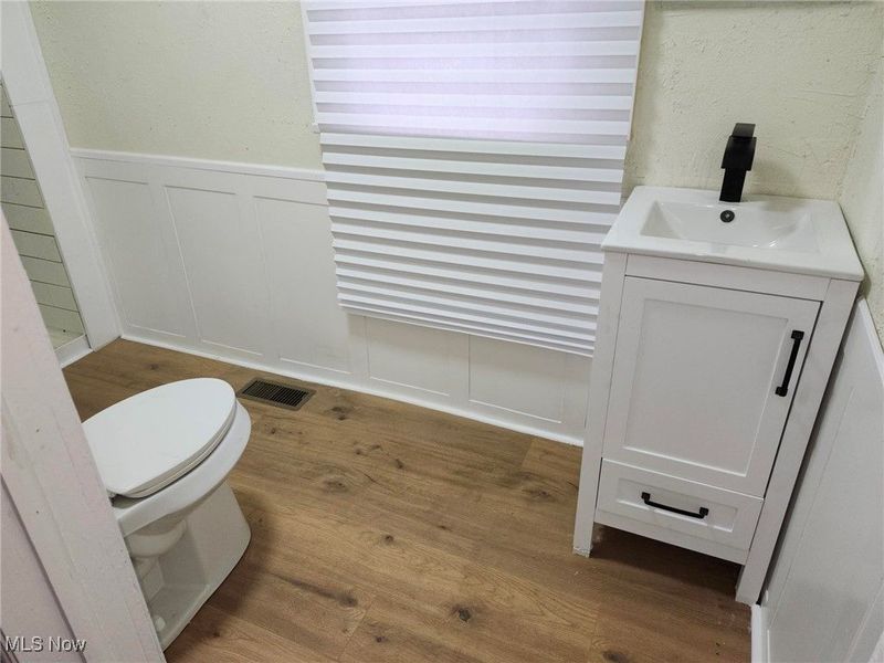 2288 E 95th Street, Cleveland, OH 44106 Photo 11