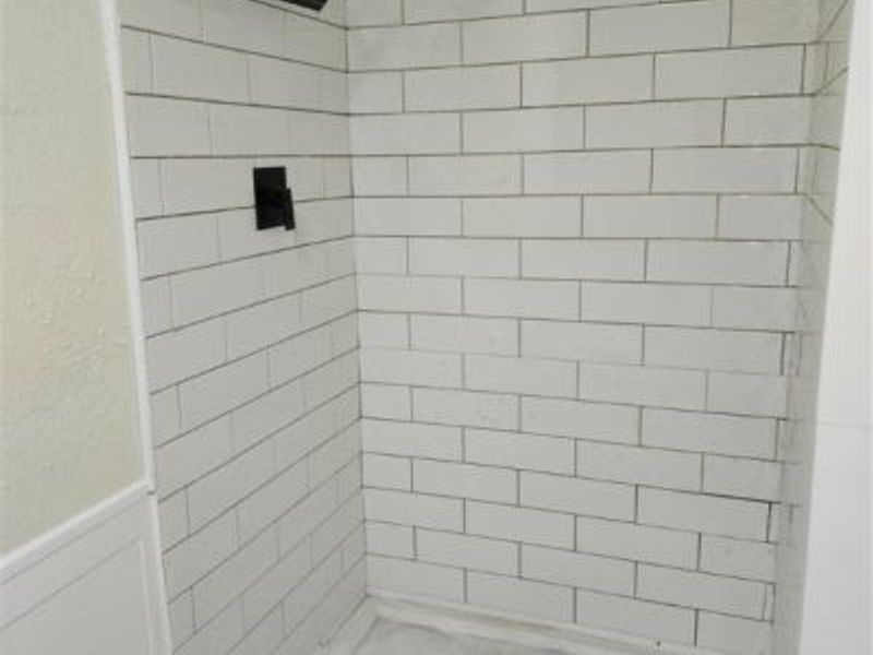 2288 E 95th Street, Cleveland, OH 44106 Photo 12