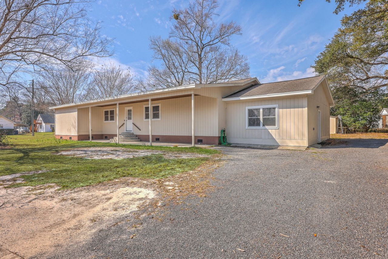 106 Mayrant Street Photo 30