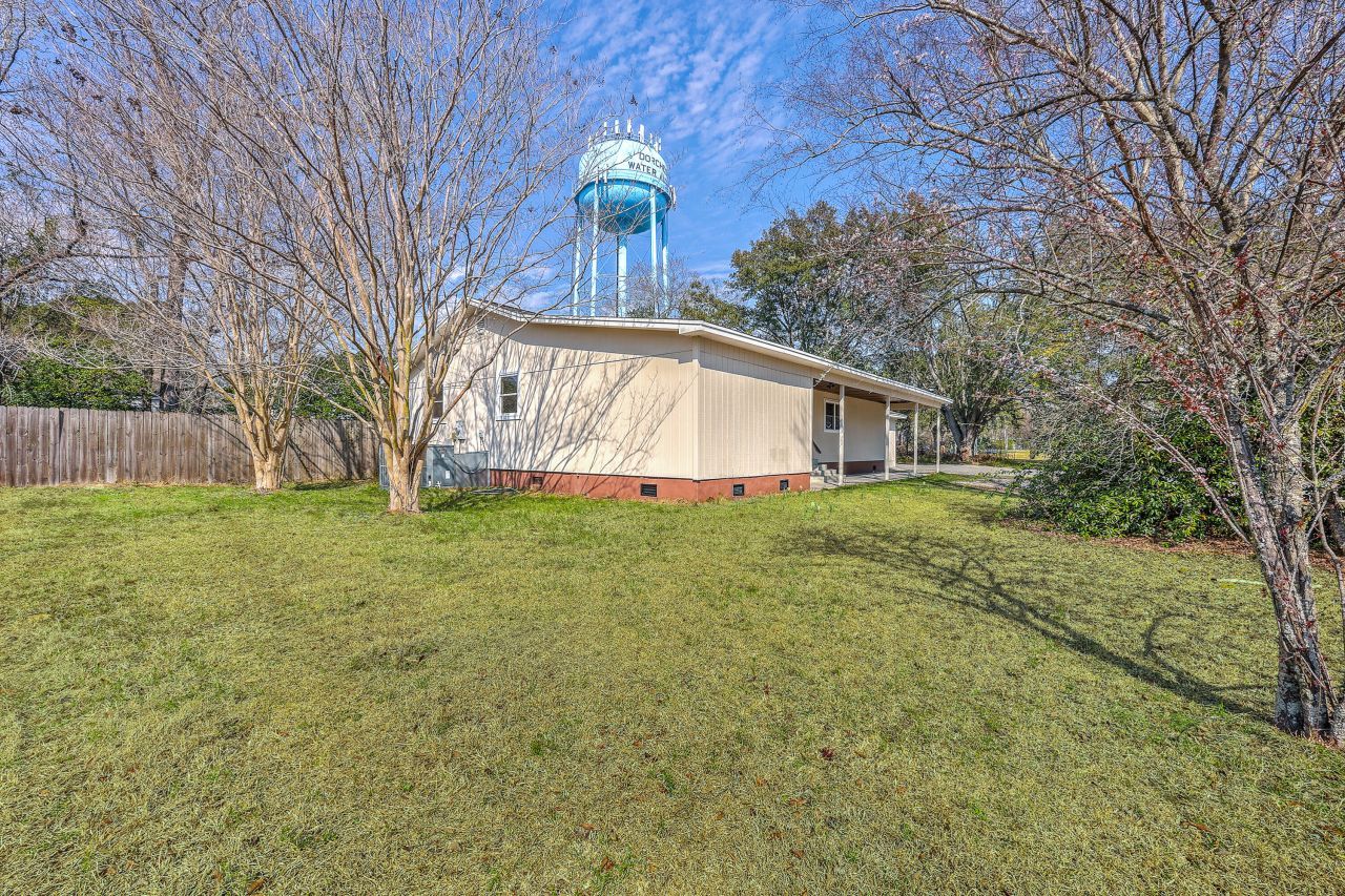 106 Mayrant Street Photo 32