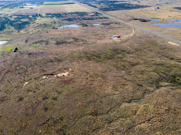 Tract 2 82 Highway, Henrietta, TX 76365