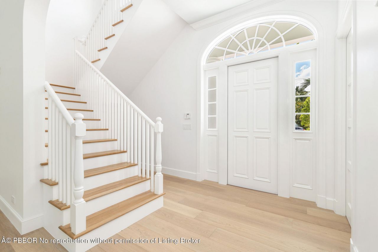 205 Gray Street, West Palm Beach, FL 33405 Photo