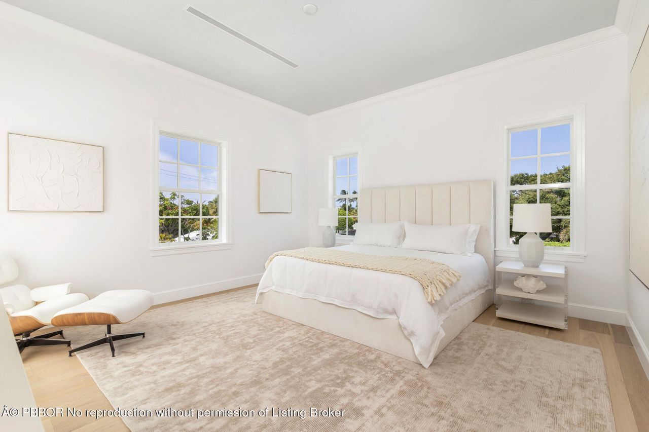 205 Gray Street, West Palm Beach, FL 33405 Photo