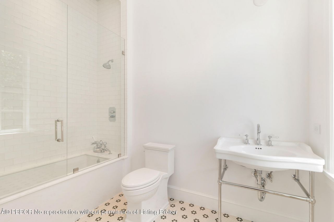 205 Gray Street, West Palm Beach, FL 33405 Photo