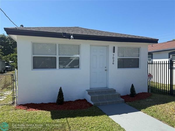7026 NW 21st Ave, Miami, FL 33147