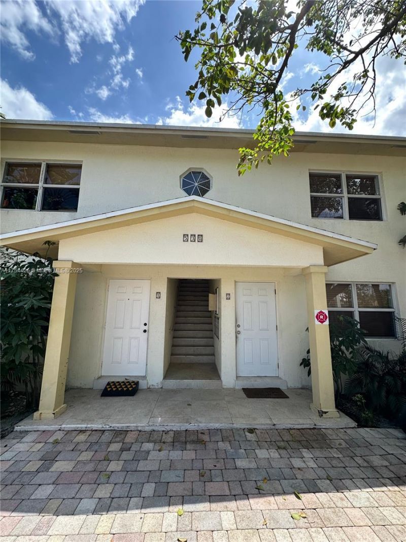 530 NE 15th Ct, Unit 1, Fort Lauderdale, FL 33304 Photo