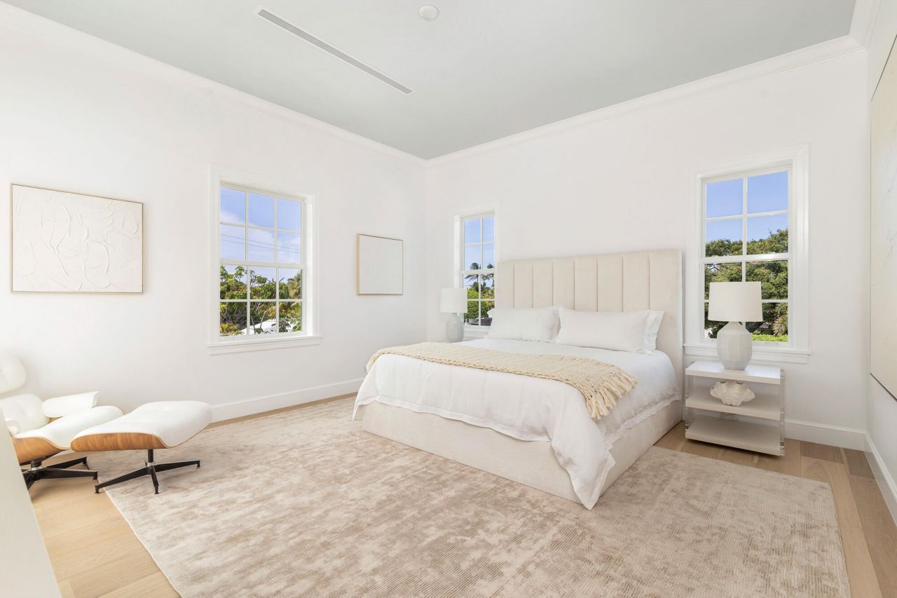 205 Gray Street, West Palm Beach, FL 33405 Photo