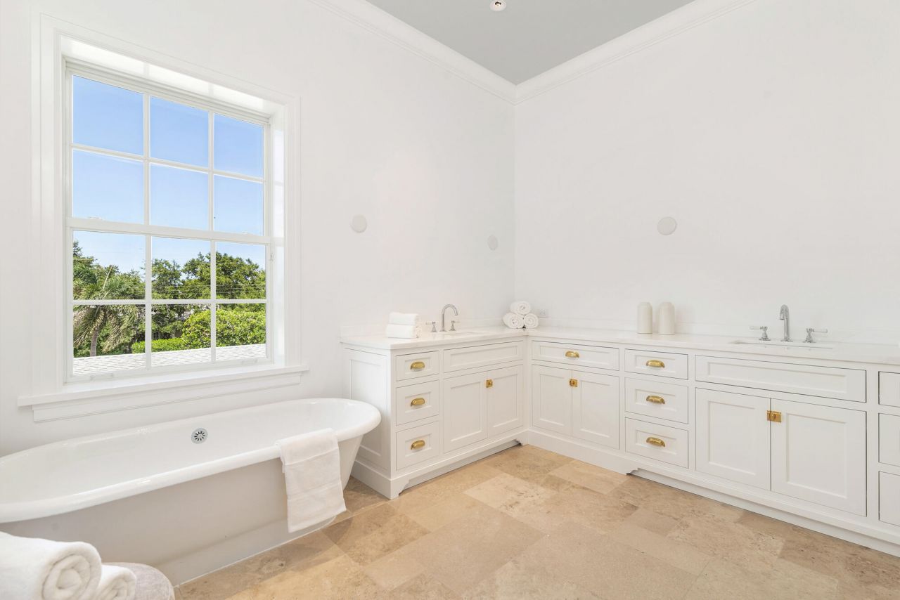 205 Gray Street, West Palm Beach, FL 33405 Photo