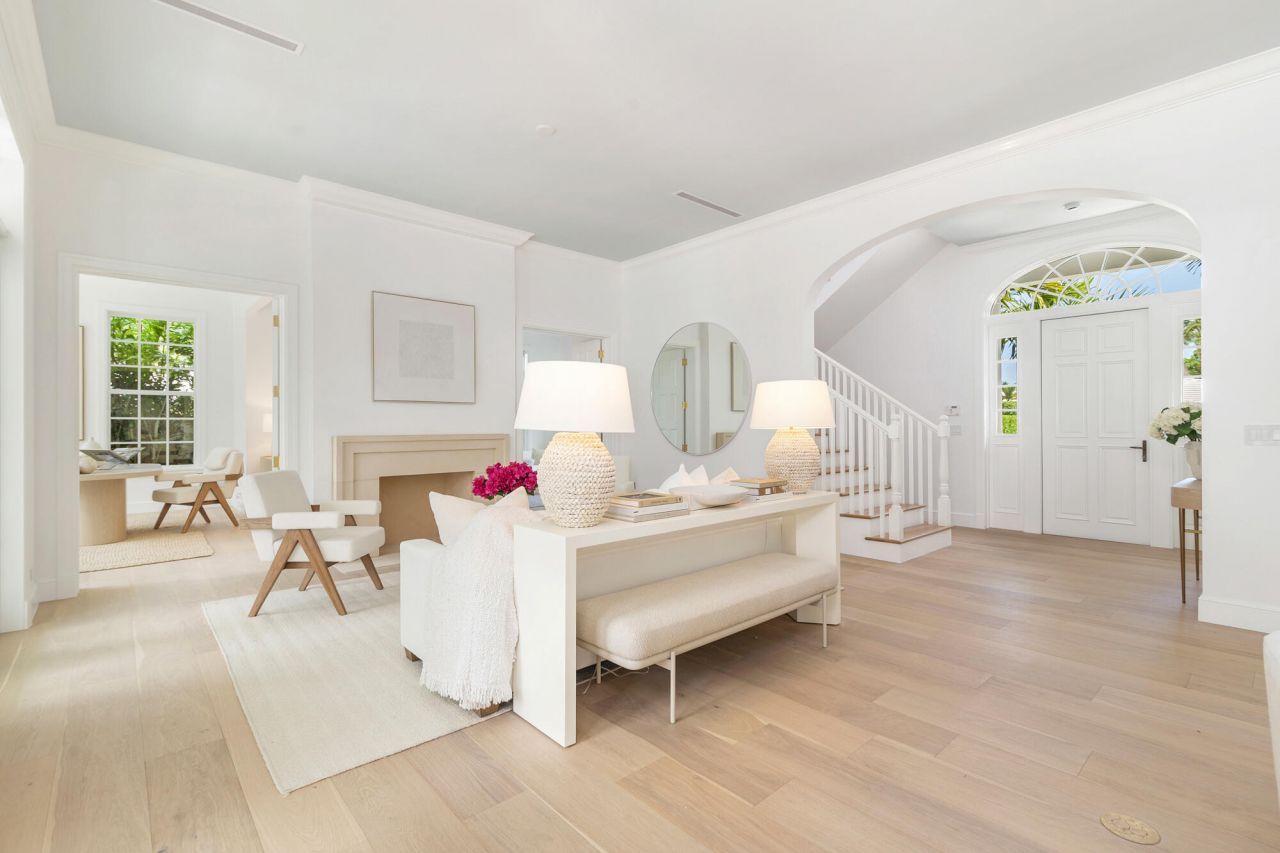 205 Gray Street, West Palm Beach, FL 33405 Photo