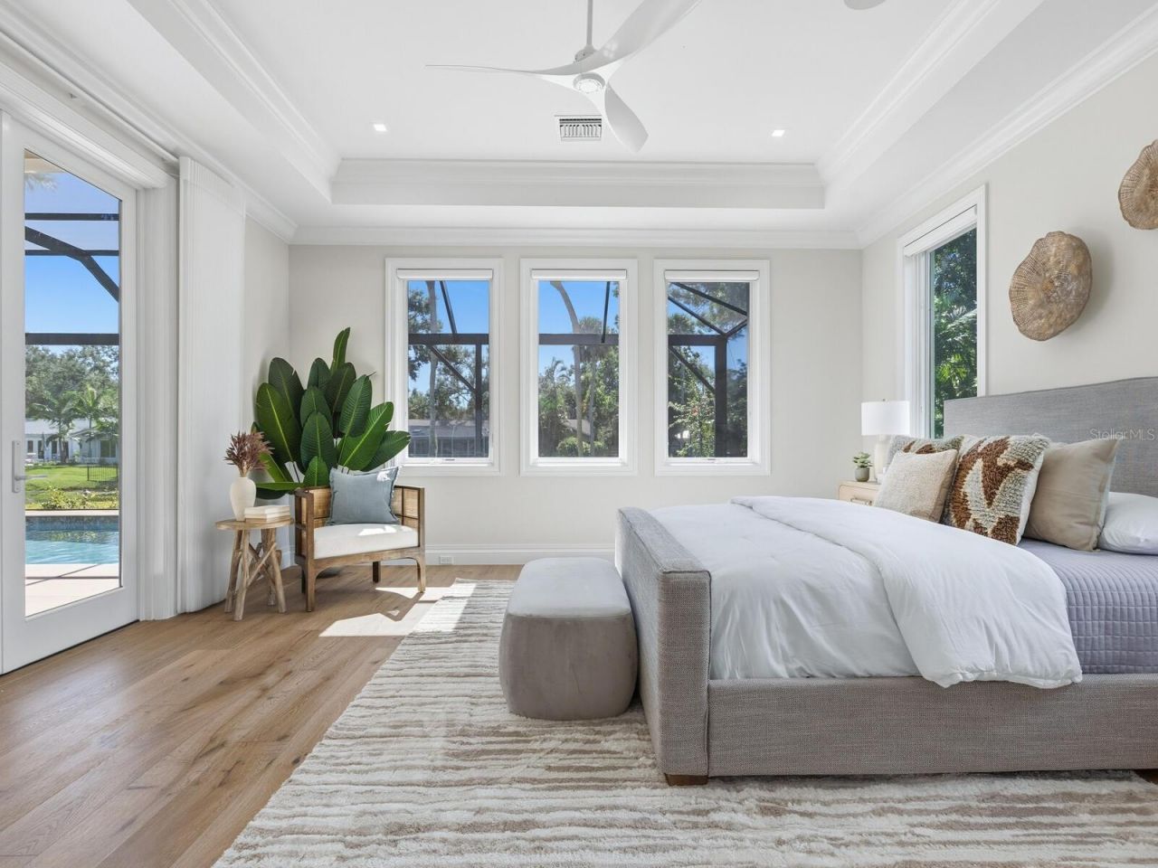 1575 Eastbrook Drive, Sarasota, FL 34231 Photo