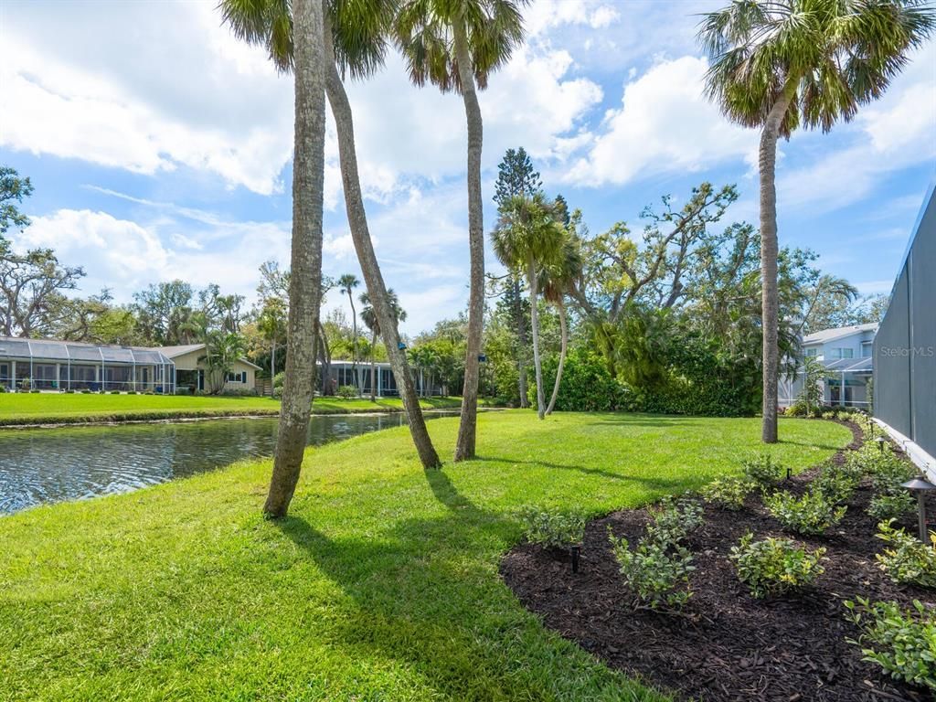 1575 Eastbrook Drive, Sarasota, FL 34231 Photo